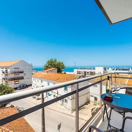 Boutique Living - Rooftop Pool & Sea Views * Назаре