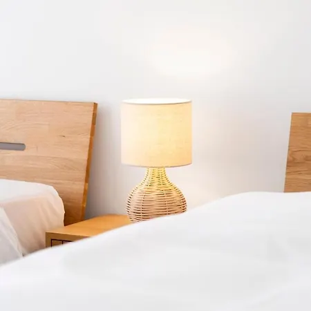 Boutique Living - Rooftop Pool & Sea Views ナザレ