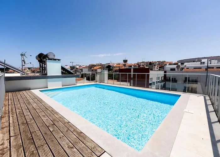 Boutique Living - Rooftop Pool & Sea Views Nazare
