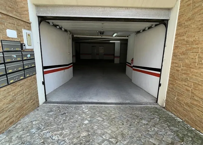 Boutique Living - Rooftop Pool & Sea Views *